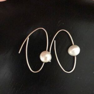 TOUS silver pearl earrings